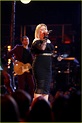 Kelly Clarkson Performs 'Heat' Live on 'The Voice' Results Show: Photo ...
