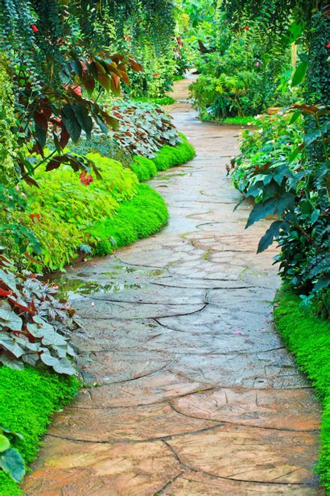 35 Gorgeous Garden Pathway Ideas To Tiptoe On Garden Lovers Club