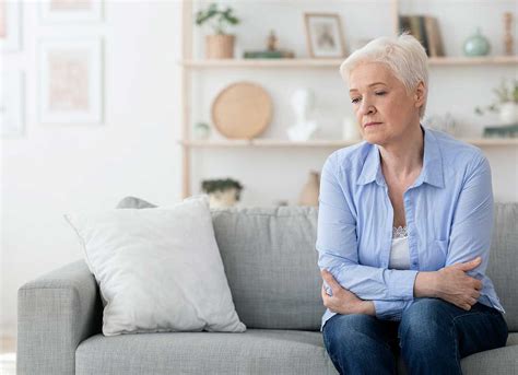 Social Isolation And Seniors 9 Tips For Happier Senior Living