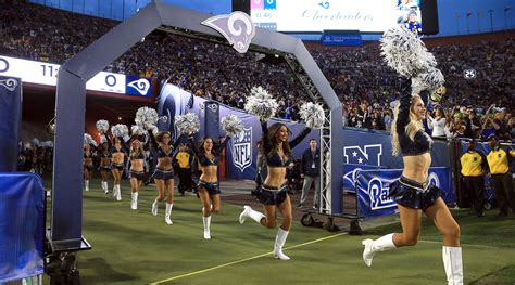 Los Angeles Rams Team Makes History Adding Male Cheerleaders Sports Illustrated