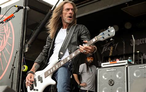Former Pantera Bassist Rex Brown Set To Release Solo Album Next Year Nme