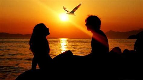 Ada berbagai tema wallpaper yang tersedia disini, seperti wallpaper pemandangan, anime, android, desktop, abstract, 3d, mobil, motor, bunga, game, kartun dan wallpaper keren lainnya. 21 Gambar Keren Pasangan Romantis- 14 Lirik Lagu Romantis ...