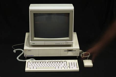 Amiga 1000 Old Computers Commodore Computers Computer History
