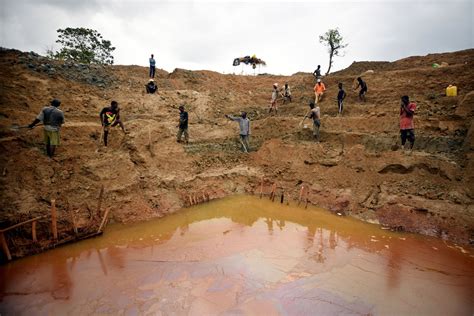 Sierra Leone Residents Who Live Near Diamond Mines Are Suing Their
