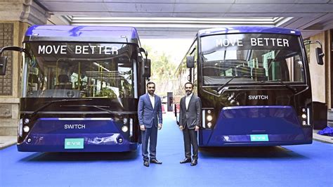 Switch Mobility Unveils Eiv12 Electric Bus With 300 Km Range Ht Auto