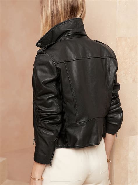 Essential Leather Jacket Ubicaciondepersonascdmxgobmx