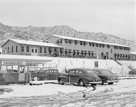 Los Angeles Was Covered In Snow Here Are 20 Vintage Photos Of The Rare