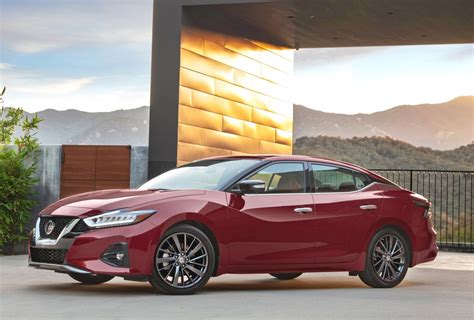 Nissan Updates Maxima Sedan For 2019 With Styling Changes More