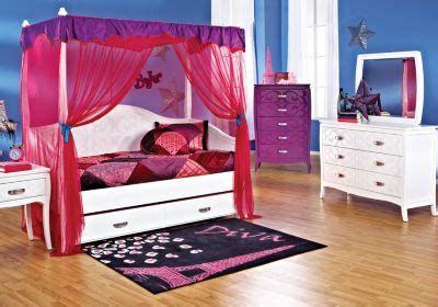 From cozy crib mattresses to furniture sets for teens, rooms to go offers deals and discounts on a vast selection of kids furniture. Shop for a Belle Noir White 6 Pc Canopy Daybed Bedroom at ...