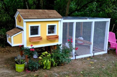 Amazing DIY Chicken Coops Designs That Are Seriously Over The Top