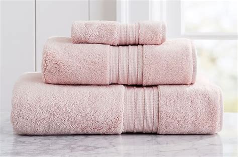 Luxurious Bath Towels For A Spa Like Bathroom Experience