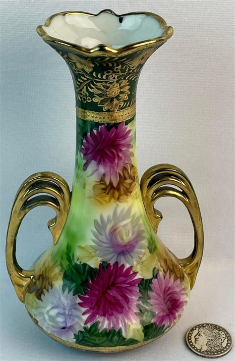 Sold At Auction Vintage Hand Painted Japanese Porcelain Vase By Ie