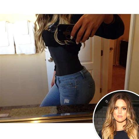 Khloé Kardashian Shows Off Tiny Waist in Sexy Selfie See the Pic E News