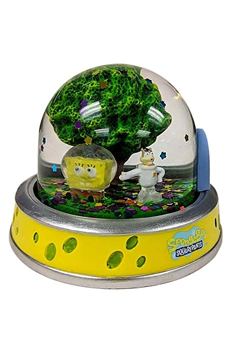 Spongebob Squarepants And Sandy Snow Globe