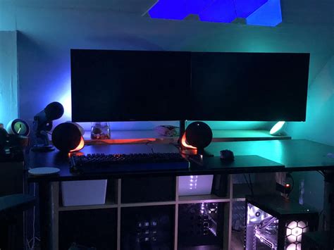 My Rig Revision Now With Dancing Leds And Floating Monitor Stand