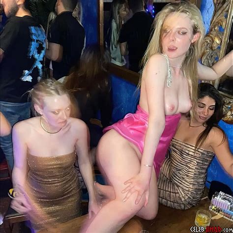 elle fanning nude partying with her sister