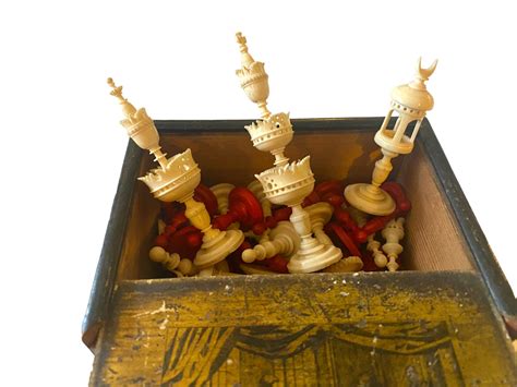 Fine Bone Selenus Chess Set Circa 1840 Antique Chess Sets