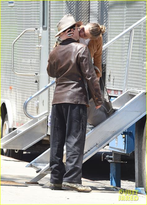 Amber Heard And Johnny Depp Passionately Kiss In New York Photo 3124167