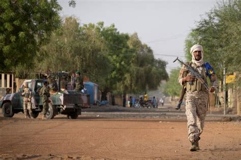 Rebuilding Of Mali Is Daunting Task Despite Aid The New York Times