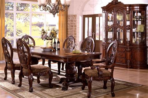 Tuscanyidiningroomset Antique Dining Room Table Formal Dining