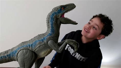 Velociraptor Jurassic World Youtube