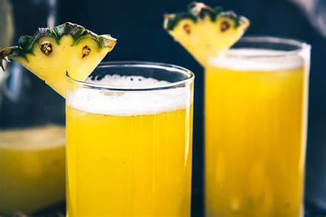 Fresh Pineapple Juice Recipe Step By Step Benefits Whiskaffair
