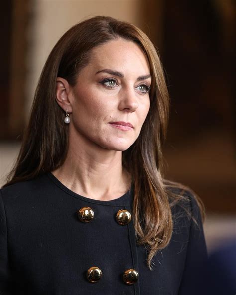 Pričeska Kate Middleton Je Nedvomno Najbolj šik Vsakdanji Videz Jeseni