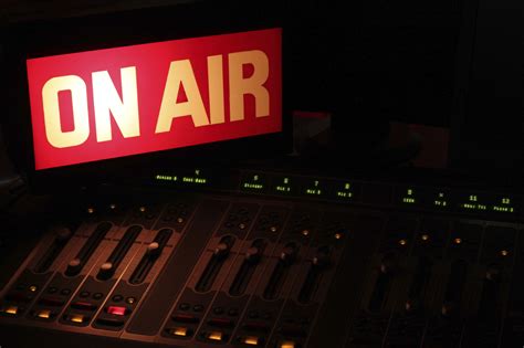 Radio Listeners Loyal To Stations Bandt