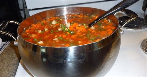 Vegetable Soup In The Pressure Cooker Pressure Cooker Vegetable Soup Fresh Veggie Recipes