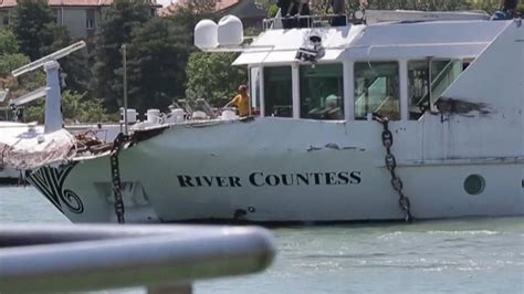 Video Venice Cruise Ship Crash Injures 5 Abc News