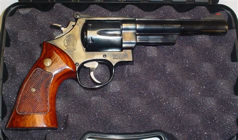 Smith And Wesson Model 29 6 Inch Blued Revolver Old Model 44 Mag For