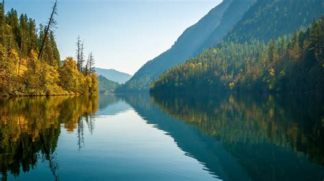 Echo Lake Monashee Mountains British Columbia Canada Lake