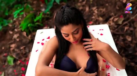 Indian Webseries Adult Actress Sharanyajit Kaur Nude Scene