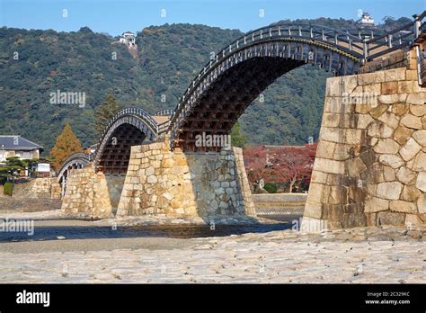 Kintai Bridge In Iwakuni City In The Fall Japan Stock Photo Alamy