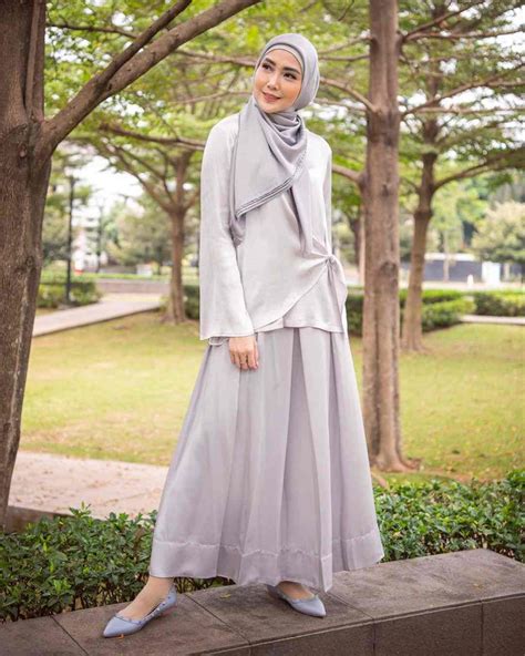 Makin Feminim 10 Inspirasi Ootd Hijab Warna Pastel Dailysia