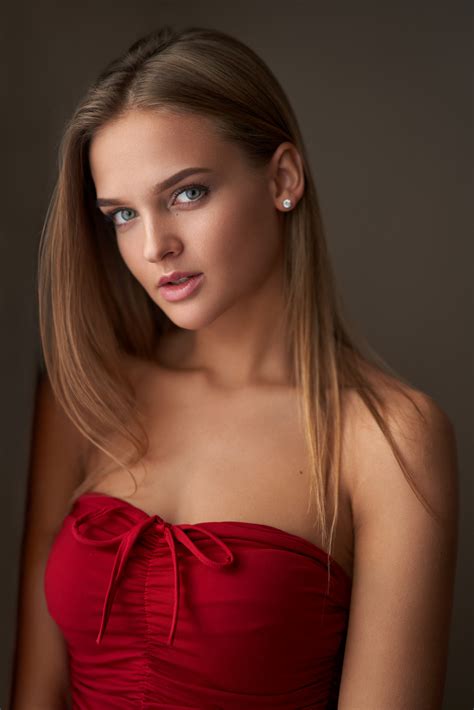 Wallpaper Veronika Bartakova Model Blonde Red Dress Green Eyes