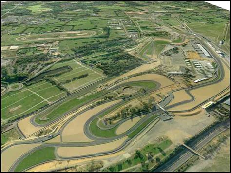 Start race motogp hari ini 2020 live trans7. Siaran Langsung MotoGP Le Mans 2017 Trans7: Jadwal Live ...