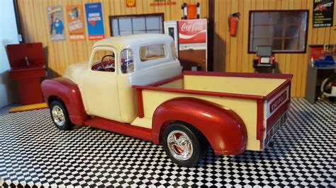 1950 Chevy Pick Up Plastic Model Truck Kit 125 Scale 1076 12