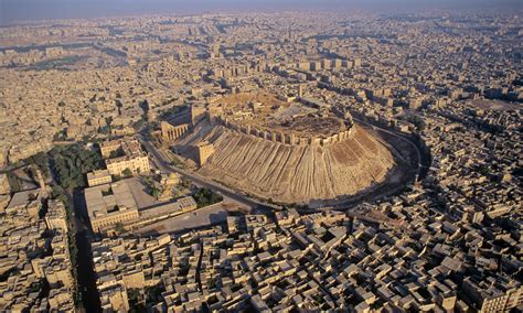Syrias War Scarred Citadel Of Aleppo A History Of Cities In 50