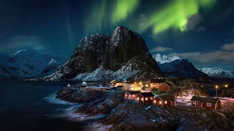 2560x1440 Lofoten Norway Village Aurora Northern Lights 4k