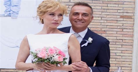 Massimo ghini (born 12 october 1954) is an italian actor. Chi è Paola Romano? Conosciamo meglio la moglie di Massimo ...