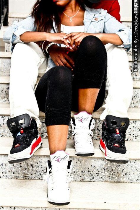 A Couple That Wears Jordans Together Stays Together Lol Couple Shoes