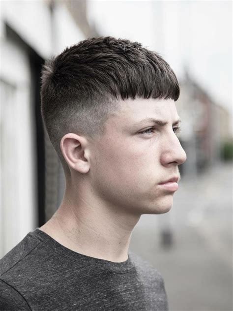French crop haircut with fade. 29 Timeless French Crop Haircut Variations in 2017 ...