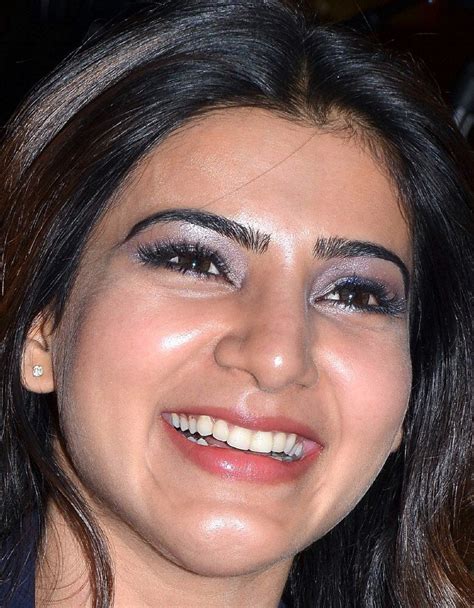 Indian Model Samantha Smiling Face Closeup Images