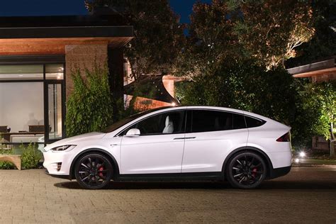 Tesla Model X Suv Pricing For Sale Edmunds