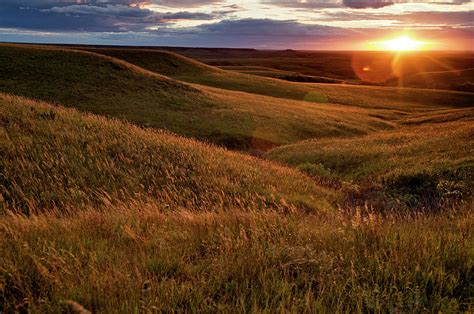 Sunset Over The Kansas Prairie Photograph By Jim Richardson