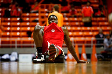 Unlv Basketball Anthony Bennett Has Quietly Become The Nations Top