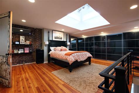 Check out our guide on how to convert a garage into a bedroom, so you can get your project underway! Garage Conversions - Team All Star Construction