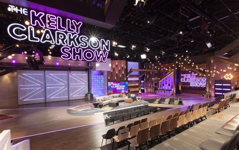 Could The Kelly Clarkson Show Finally Dethrone Ellen Degeneres Film Daily