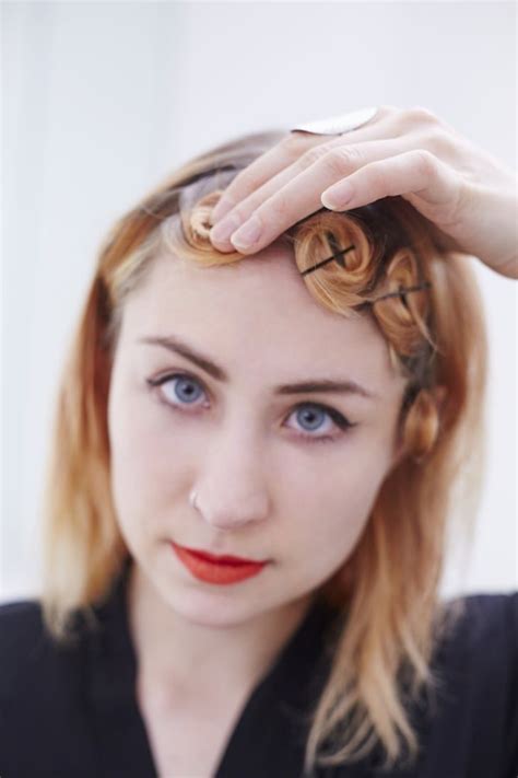 This Easy DIY Proves Anyone Can Do Pin Curls Like A Pro Pin Curls
